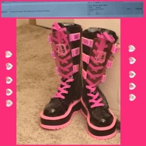 Demonia Sweet Slime Monster UV Reactive Boots size 8
